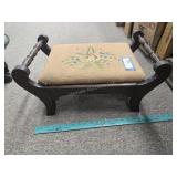 Early Point Stool