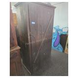 Antique cabinet, 21x36x73"
