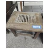 Vintage  stool, 13x16x13"