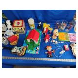 Peanuts items