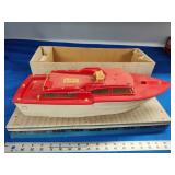 Toy boat