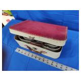 5 childs suitcases