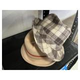 2 Hats