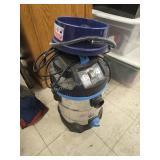 Vacuum cleaner and electric watering dish
