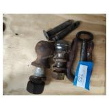 2 hitch balls and other