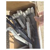 Shelf brackets