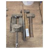 Hammers, vise and bar