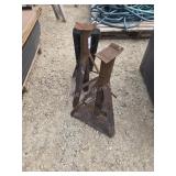 Stands and  wheel chock