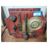2 vintage displays