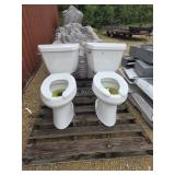 2 toilets
