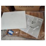 2 cutting boards