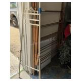 2 Items - Easel & Drying Rack