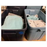 2 Totes Womenï¿½s Clothing