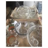 2 flats assorted glassware