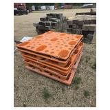 Plastic pallets
