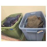 2 totes assorted items