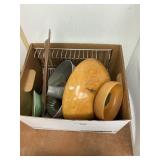 1 box misc kitchen items