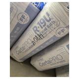R-19u unfaced batts of insulation