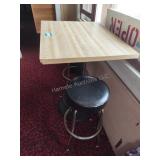Bar table and 2 stools