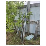 Fence pot