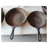 2 Wagner Ware cast iron pans