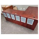 Corner desk