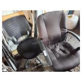 2 deak chairs