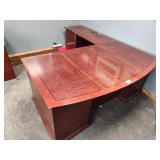 Corner desk