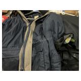 Cabelaï¿½s Coat & Bib Overalls size XL