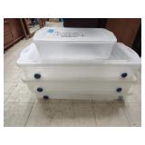 4 storage totes