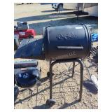 Char-Griller charcoal grill