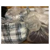 4 Bags Bedding & which Chair Pad