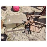 Box, shoe last, trays and capper