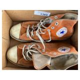 Converse Shoes - size unknown