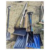 5 snow shovels