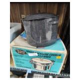 Pressure cooker and pot