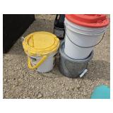 3 minnow buckets
