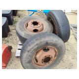 4 dual wheels