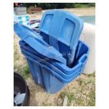 3 plastic bins