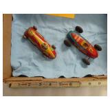 2 tin race cars: #7 Lion ; #7 Speed King (both mad
