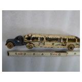 Cast iron Arcade Toy Co. 7-1/2" - 1933 - Chicago