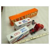 2 die cast Winross semi-trucks: Manheim Auctions ;
