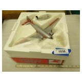 Die cast Ertl - Douglas DC-3 Mobiloil Flying Red H