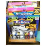 3 MicroMachines - 1997 - MOC: 2 Beach Party #40 ;