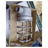 Industrial light fixture