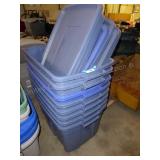 8 plastic totes w/ 7 lids