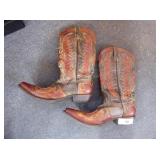 Stetson cowboy boots (barely worn)