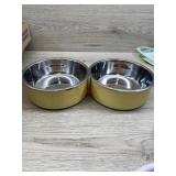 Set of 2 pet bowls