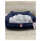 Small pet bed