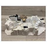 Play set and various pieces